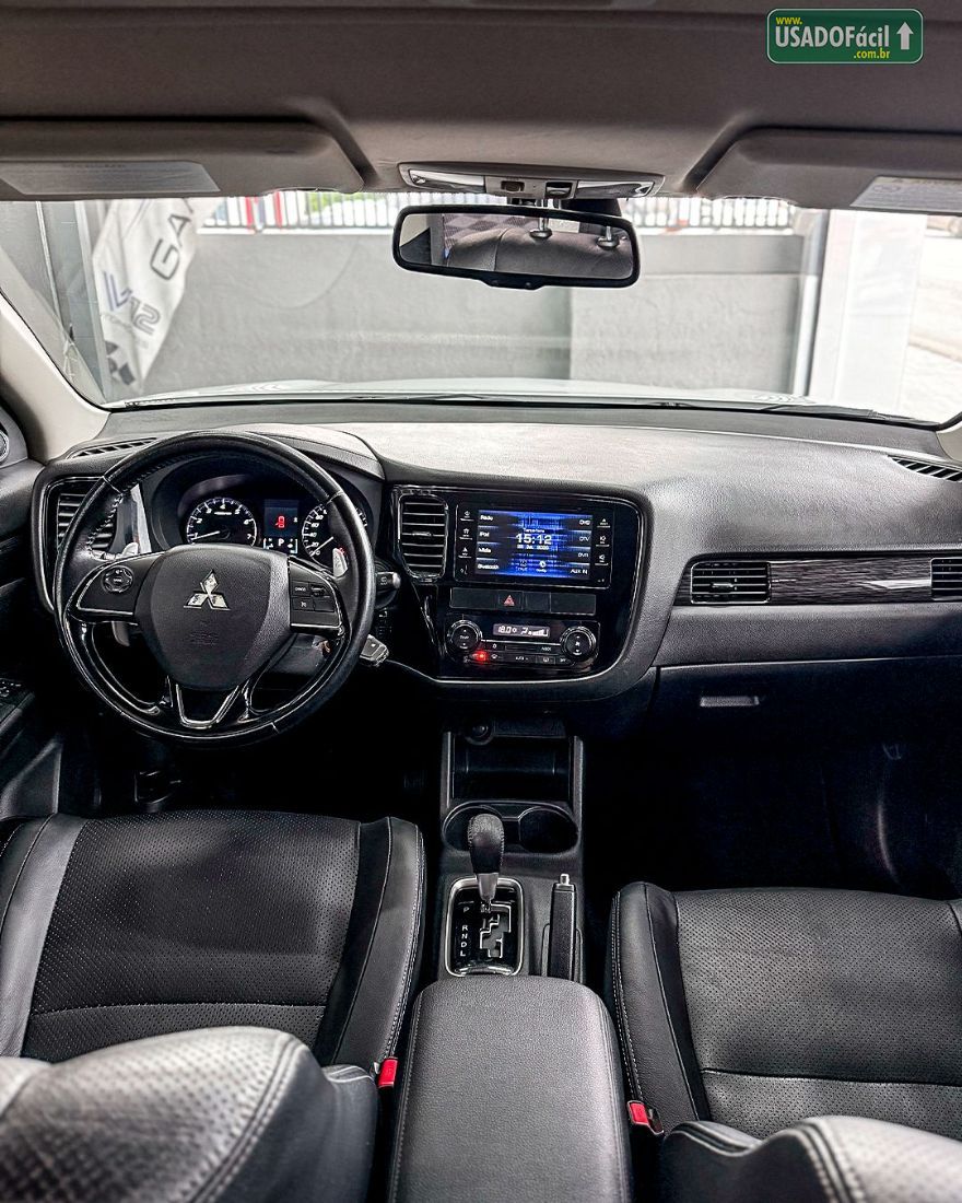 Mitsubishi Outlander 2.0 Automático 2015/2016 — foto 5 de 9