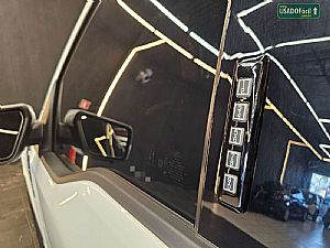 FORD F-150 Lariat Black 4x4 5.0 V8 405cv