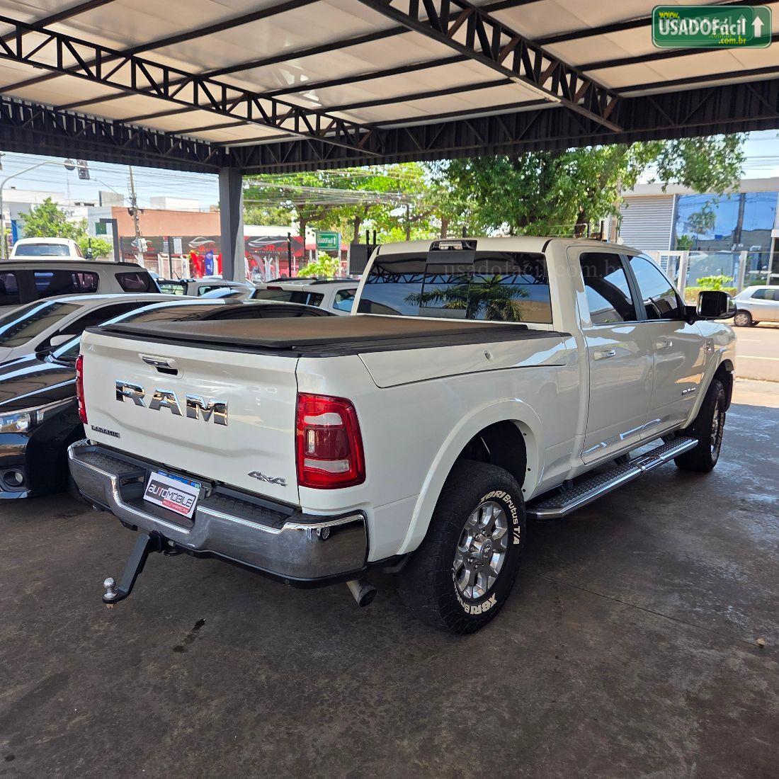 RAM Ram 3500 Laramie CD 6.7 Turbo 4x4 Diesel 2022/2022 — foto 3 de 8