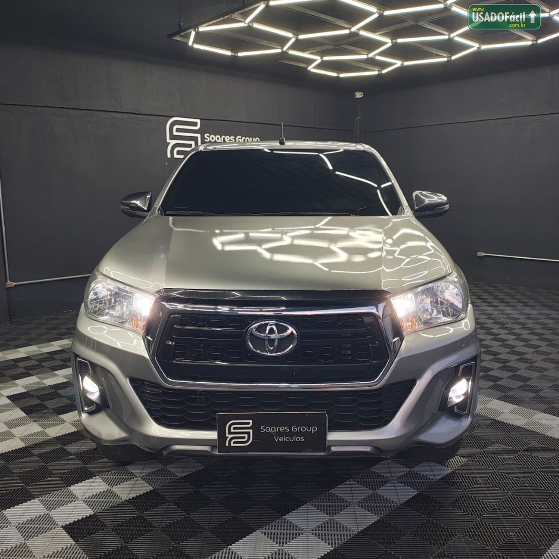 Toyota Hilux SRV CD 2.7 4X2 Automático Flex 2017/2018 — foto 2 de 12