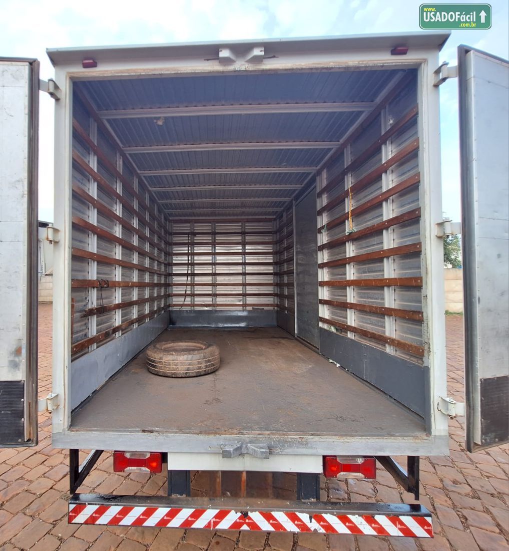 IVECO DAILY CHASSI 35-150 Longo 3.0 Diesel E5 2021/2022 — foto 15 de 17