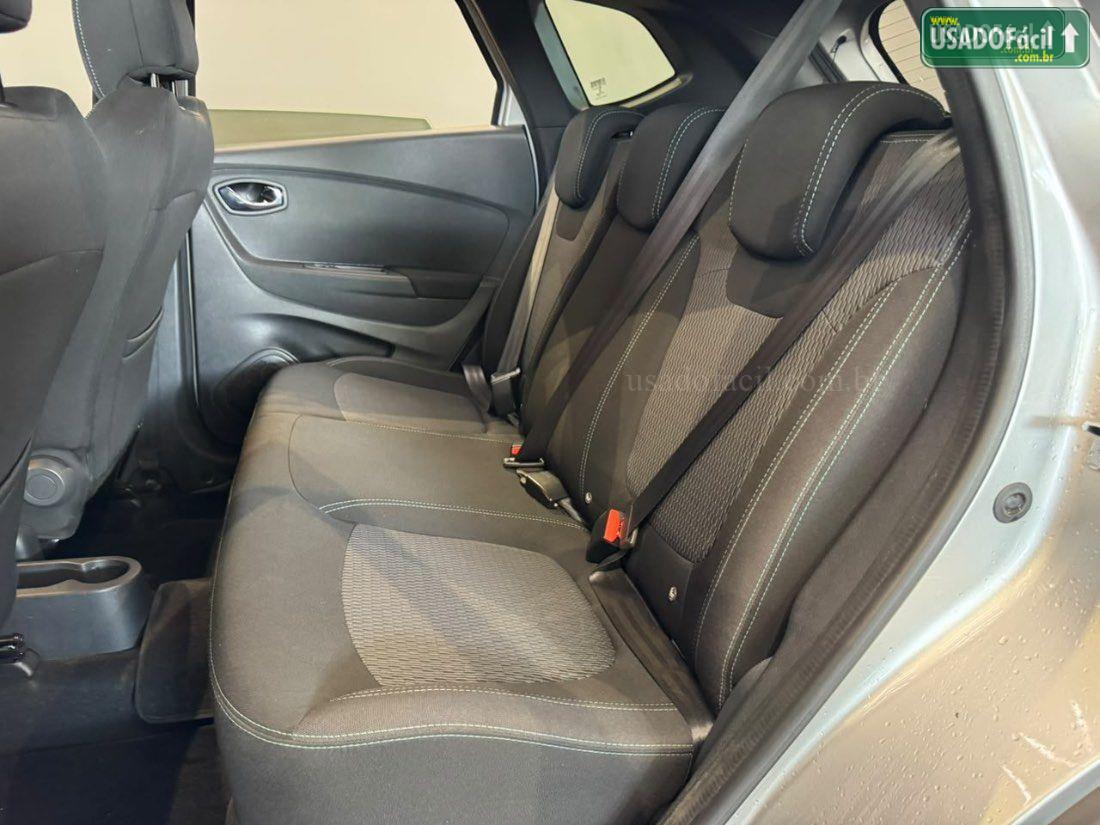 RENAULT Kwid Life 1.0 Mecânico Flex 2020/2021 — foto 8 de 8