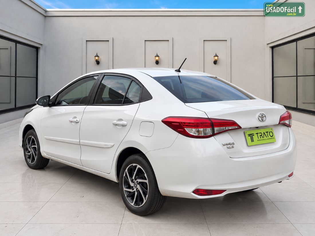 Toyota Yaris Sedan XLS 1.5 Automático Flex 2022/2023 — foto 2 de 7
