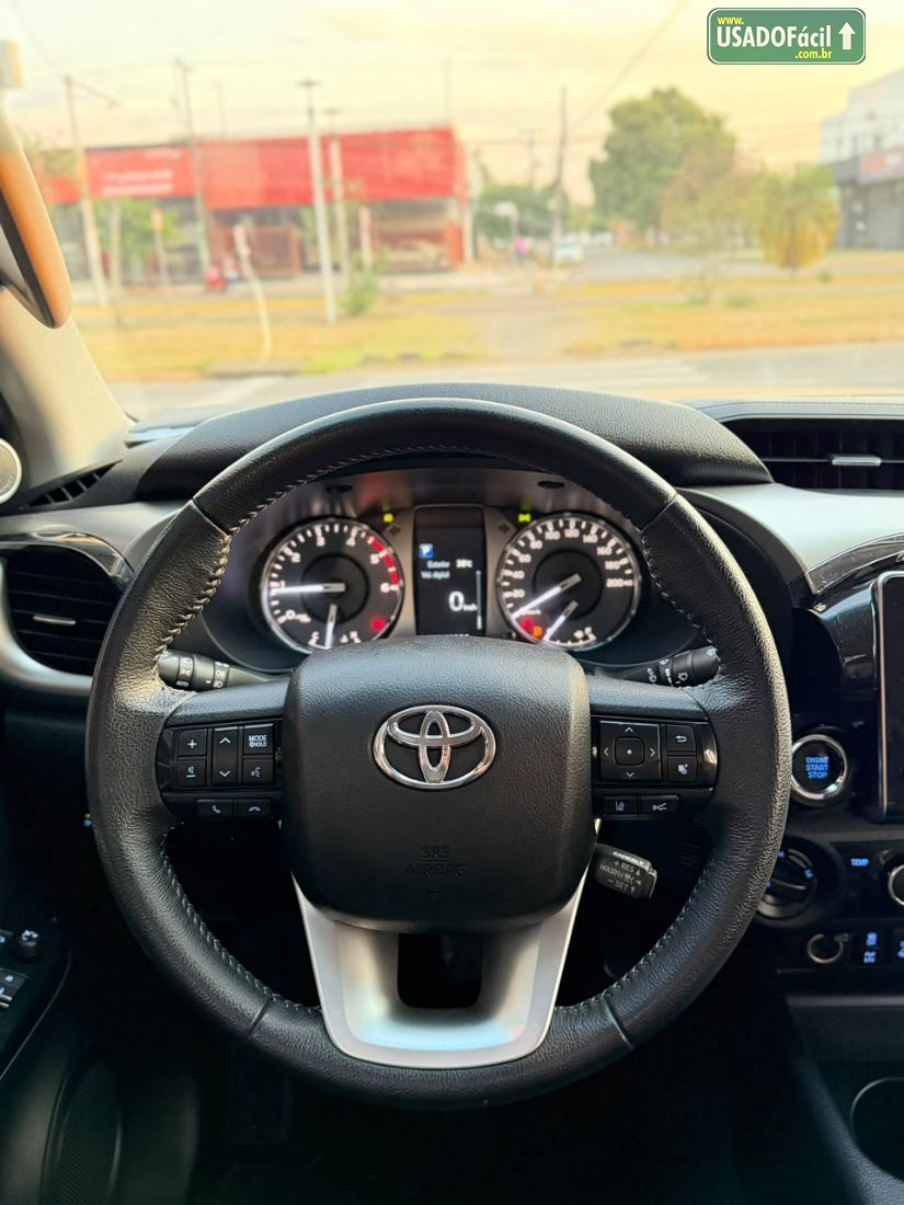 Toyota Hilux SRX CD 2.8 4x4 TDI Automático Diesel 2021/2021 — foto 11 de 15