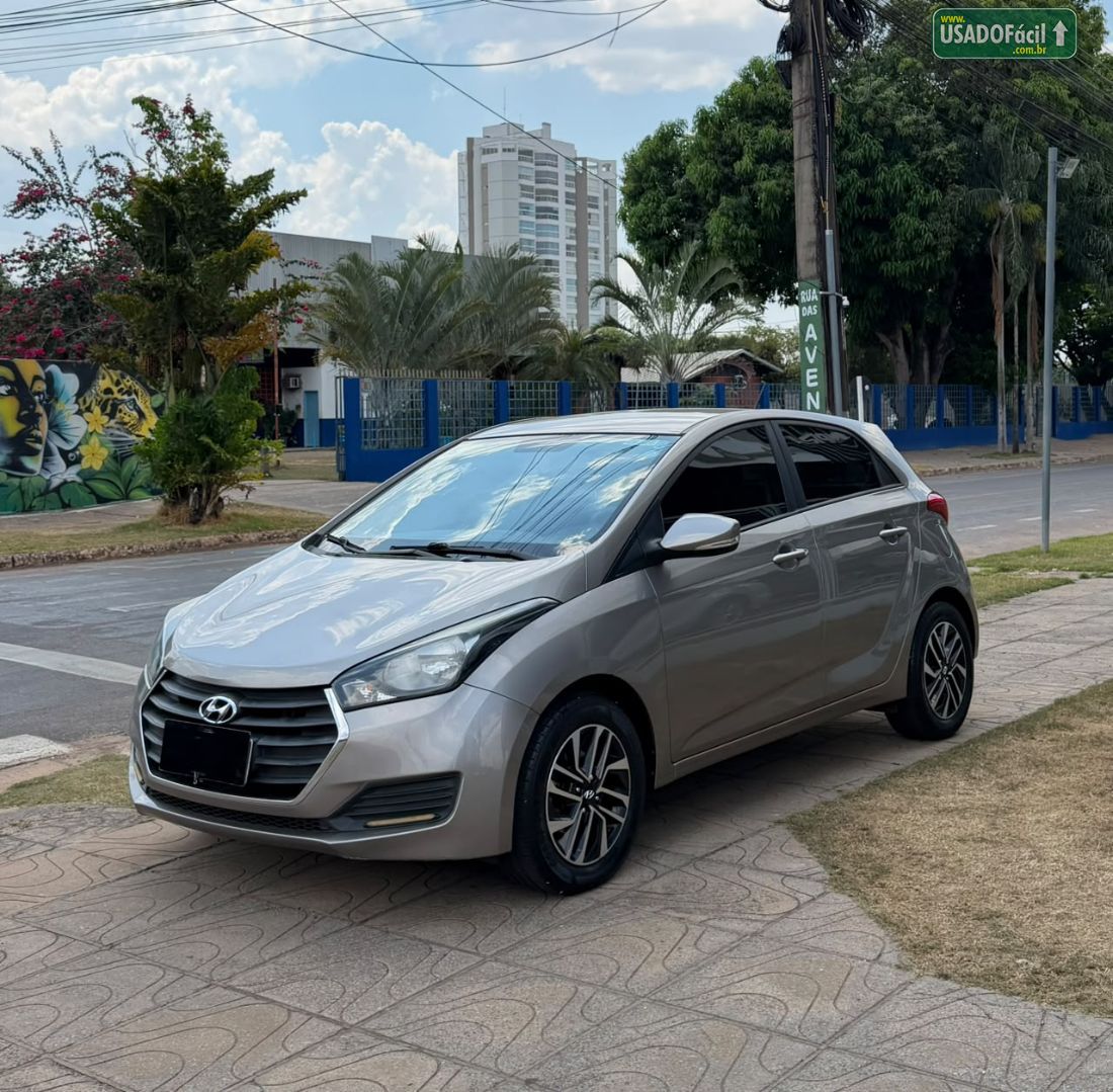 Hyundai HB20 Hatch Comfort Plus 1.6 Automático Flex 2017/2018 — foto 2 de 14