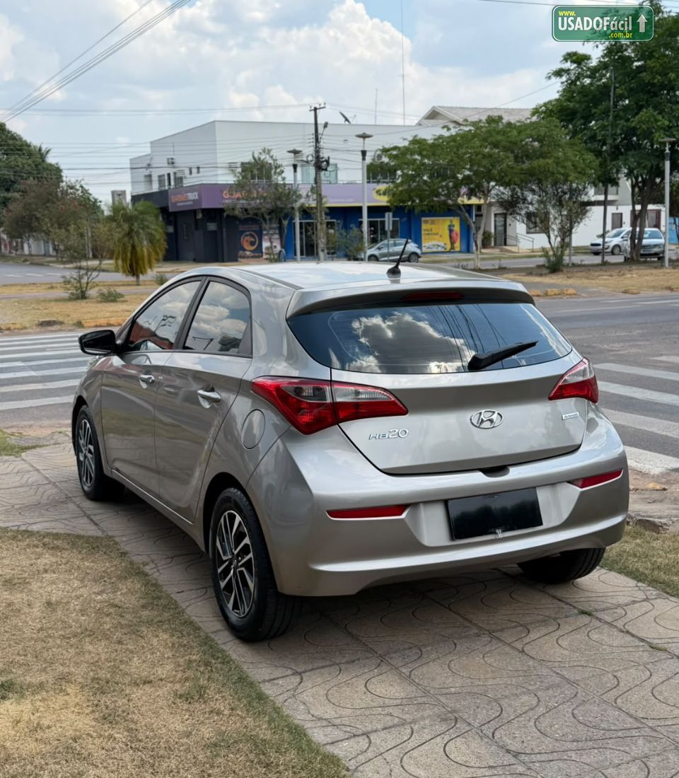 Hyundai HB20 Hatch Comfort Plus 1.6 Automático Flex 2017/2018 — foto 7 de 14