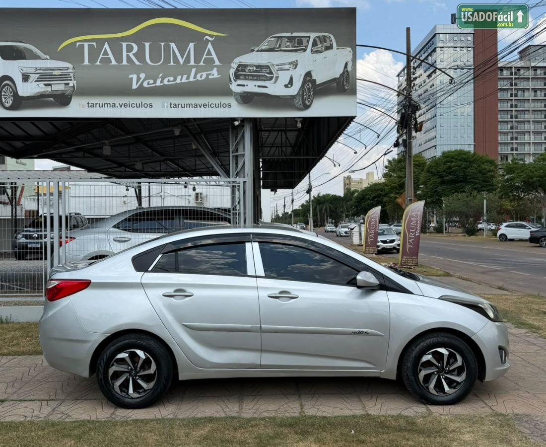 Hyundai HB20S Sedan Comfort Plus 1.0 Mecânico Flex 2013/2014 — foto 4 de 12