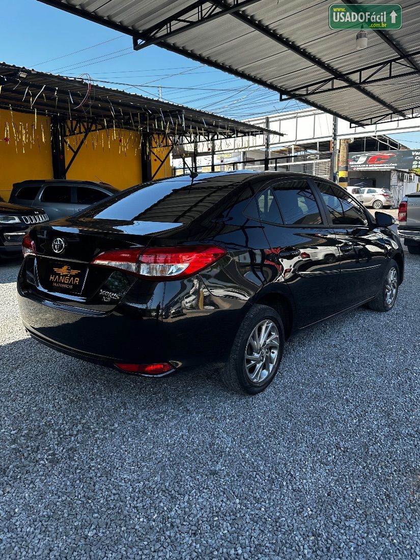 Toyota Yaris Sedan XS 1.5 Automático Flex 2023/2024 — foto 3 de 12