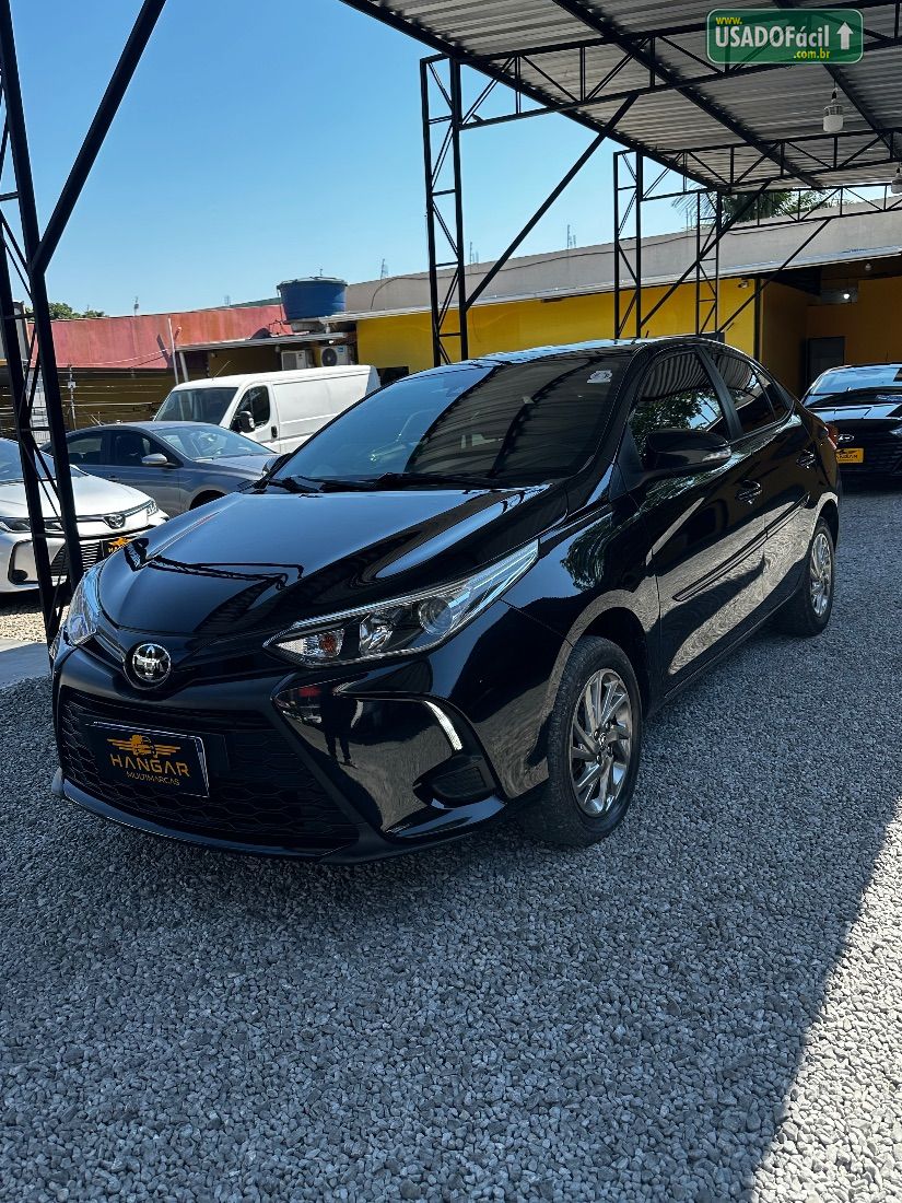 Toyota Yaris Sedan XS 1.5 Automático Flex 2023/2024 — foto 7 de 12