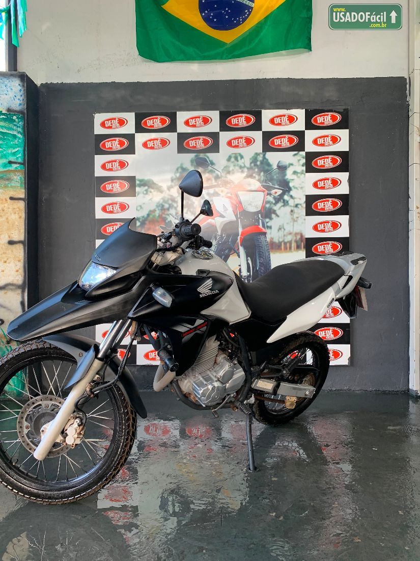 Honda XRE 300 2015/2015 — foto 2 de 9