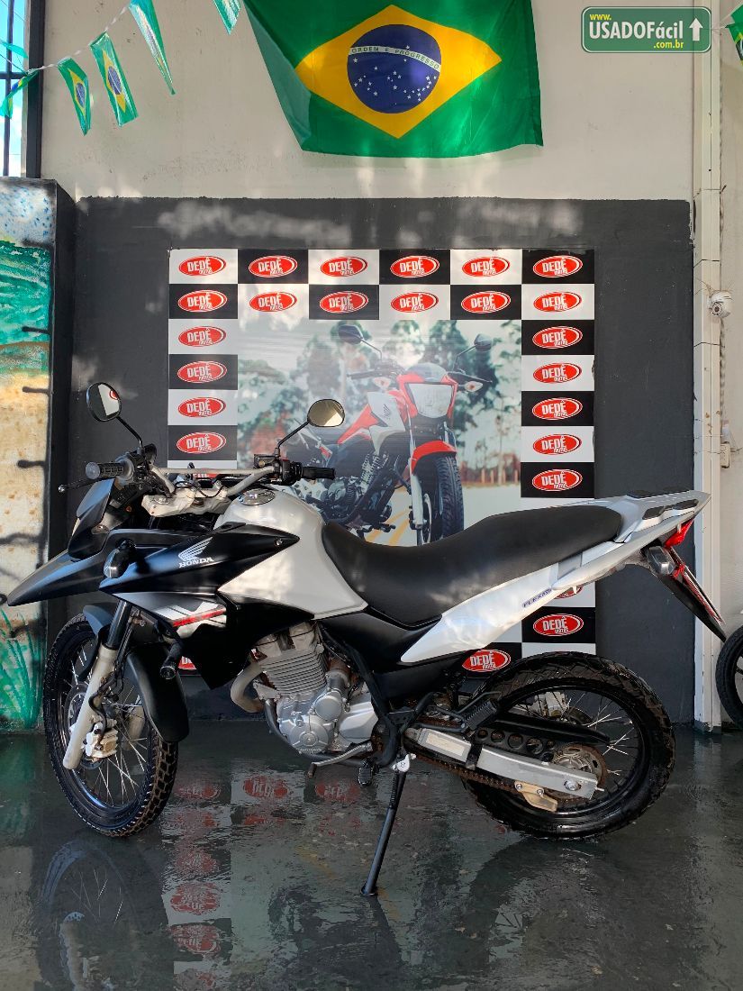 Honda XRE 300 2015/2015 — foto 3 de 9