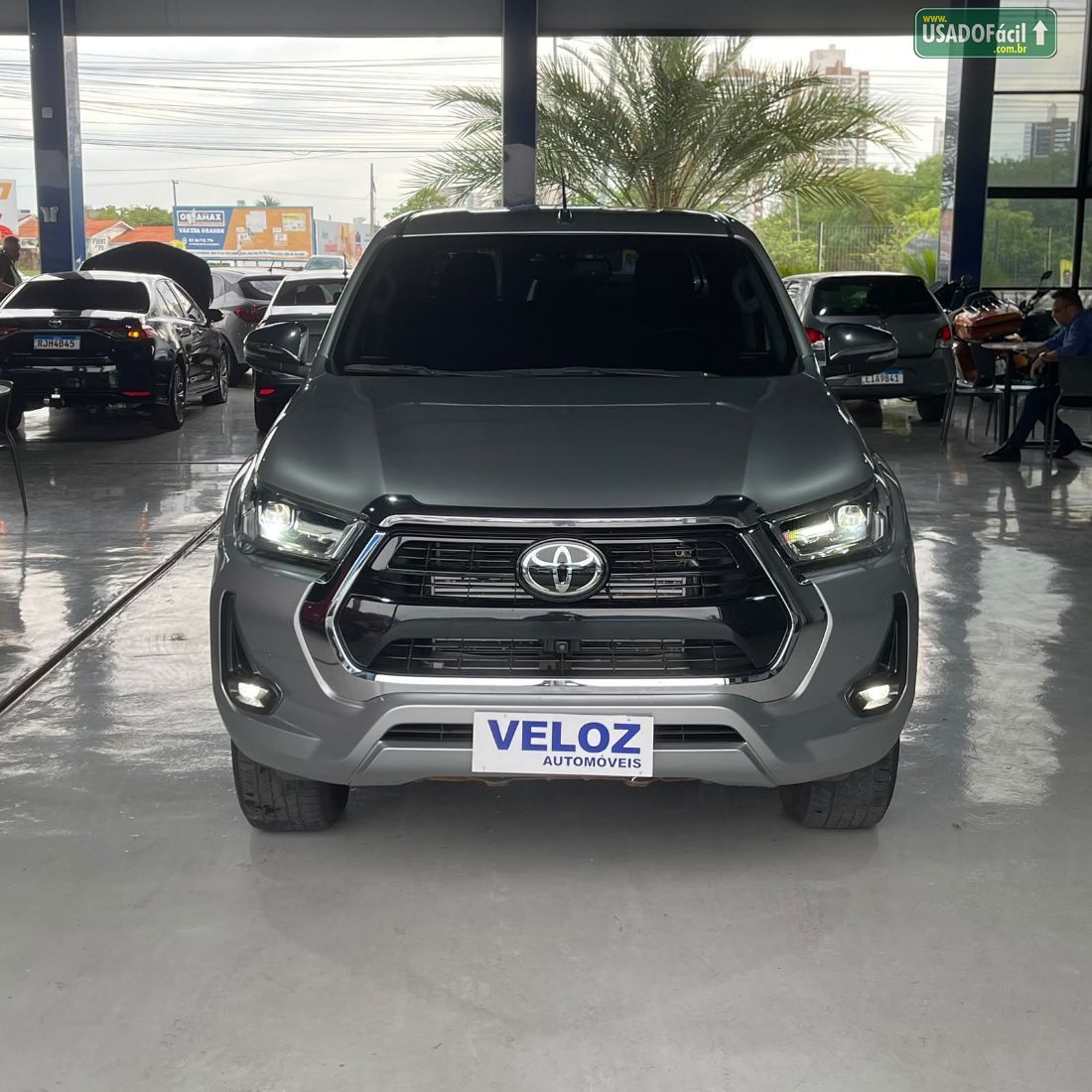 Toyota Hilux SRX CD 2.8 4x4 TDI Automático Diesel 2021/2022 — foto 2 de 12