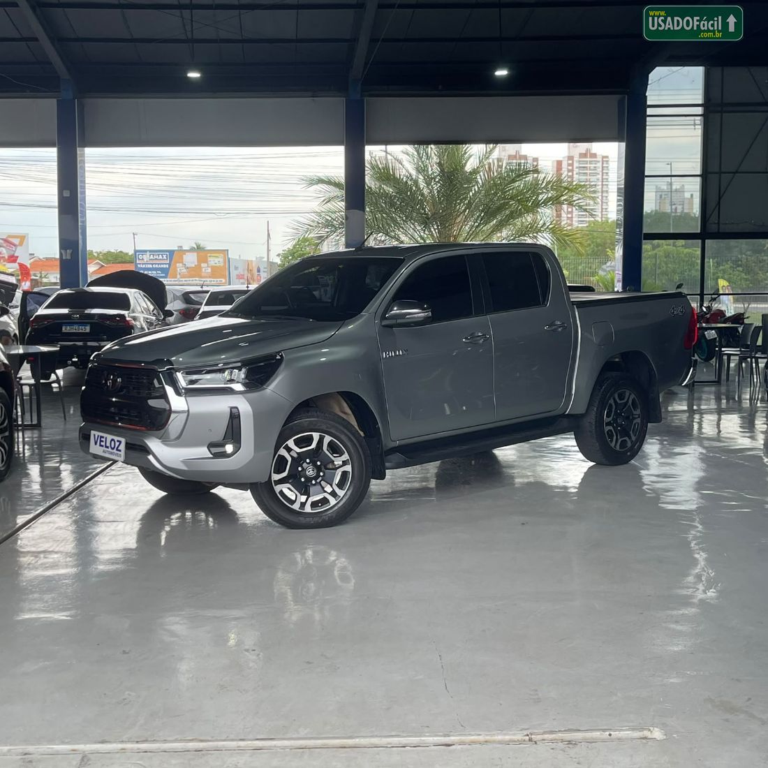 Toyota Hilux SRX CD 2.8 4x4 TDI Automático Diesel 2021/2022 — foto 3 de 12
