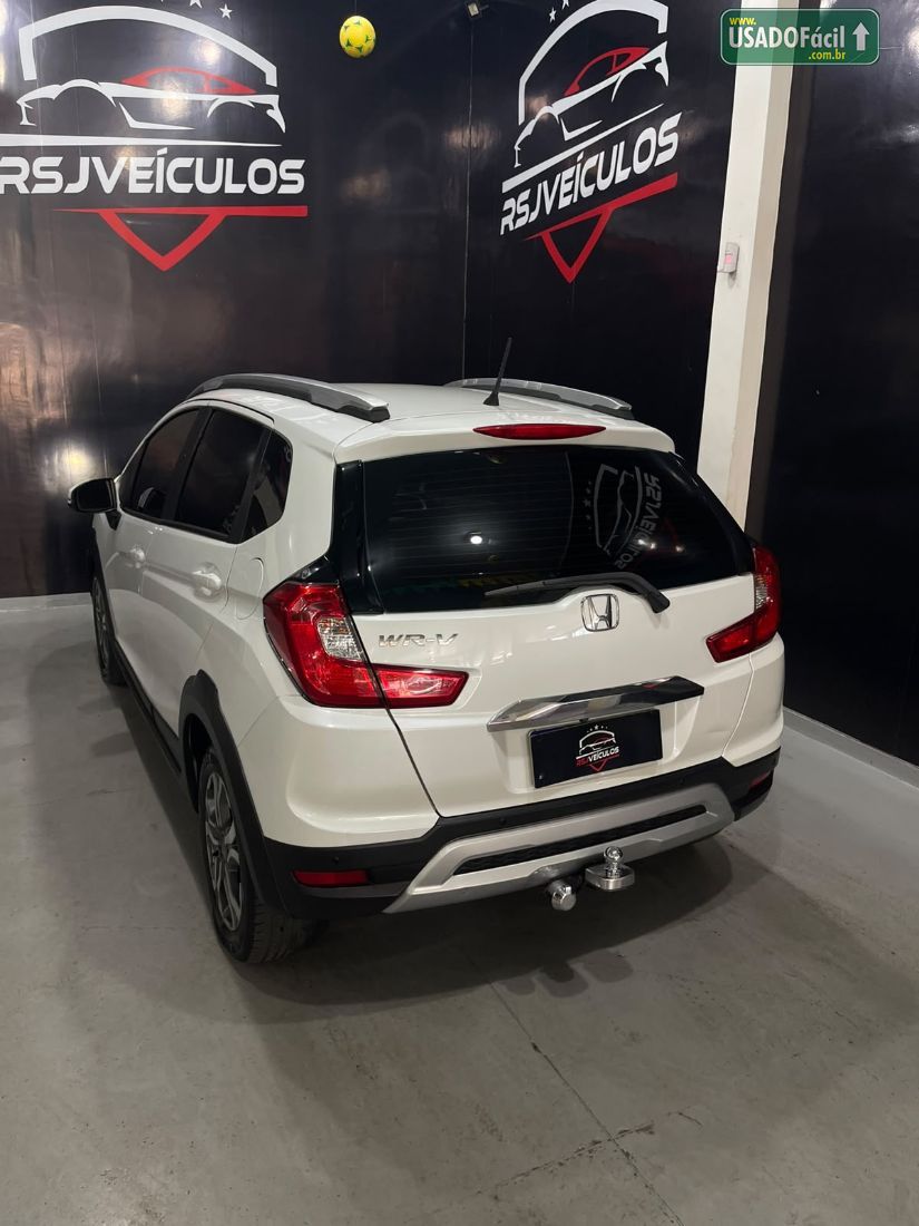 Honda WRV EX 1.5 Automático Flexone 2017/2018 — foto 16 de 17