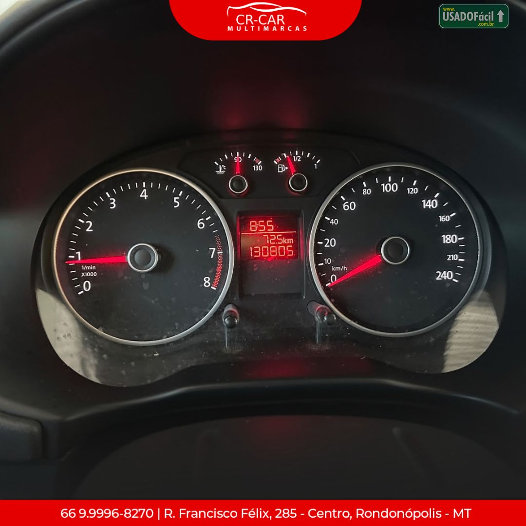 Volkswagen Voyage City 1.6 Mi Total Flex 2014/2015 — foto 12 de 15