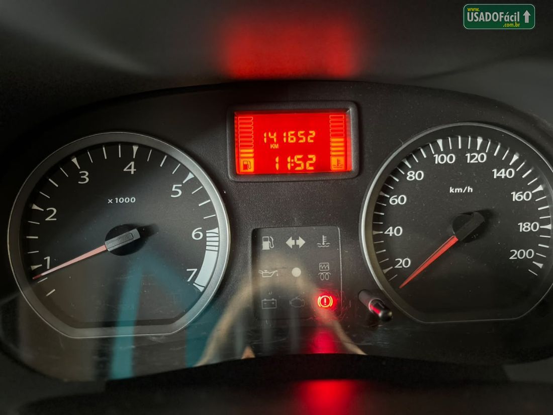 Renault Duster Expression 1.6 Mecânico Hi-Flex 2014/2015 — foto 12 de 13