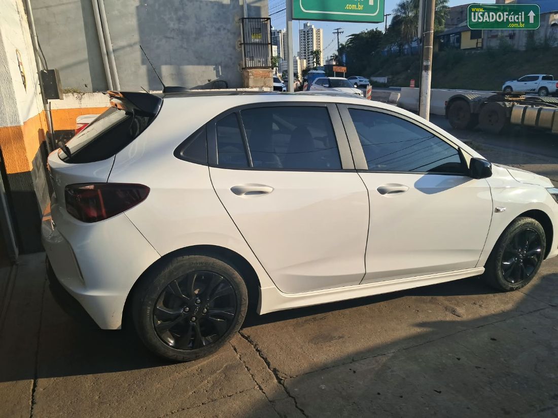 CHEVROLET/GM Onix Hatch RS 1.0 Turbo Automático 4P Flex 2023/2024 — foto 4 de 29