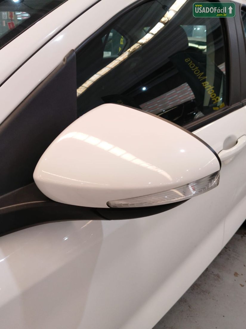 Fiat Cronos Drive 1.3 Mecânico Flex 2024/2024 — foto 2 de 10
