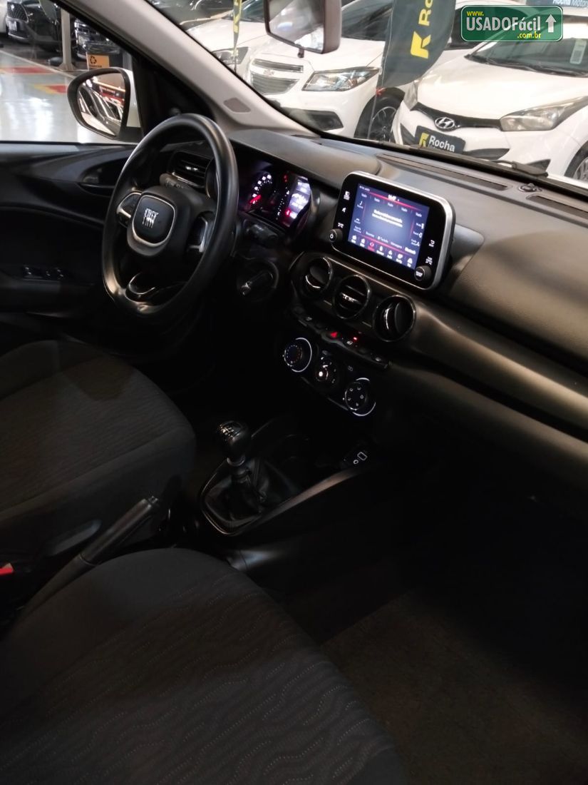 Fiat Cronos Drive 1.3 Mecânico Flex 2024/2024 — foto 4 de 10
