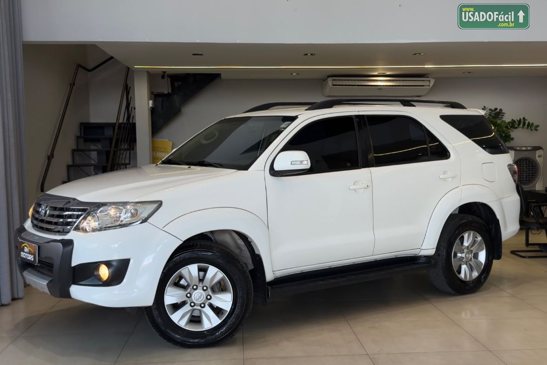 Toyota Hilux SW4 SR 4x2 2.7 Mecânico Flex 2015/2015 — foto 3 de 14