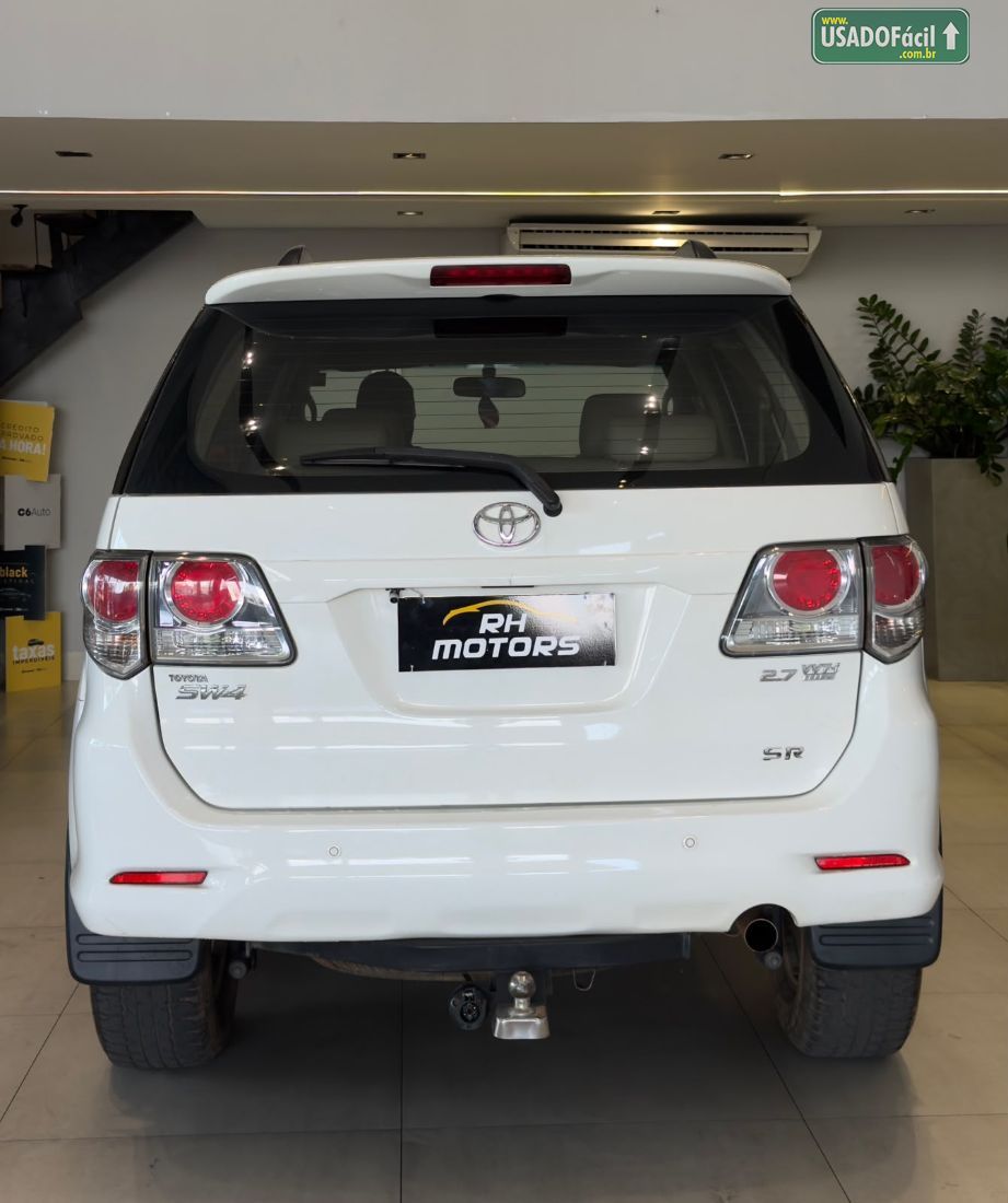 Toyota Hilux SW4 SR 4x2 2.7 Mecânico Flex 2015/2015 — foto 5 de 14
