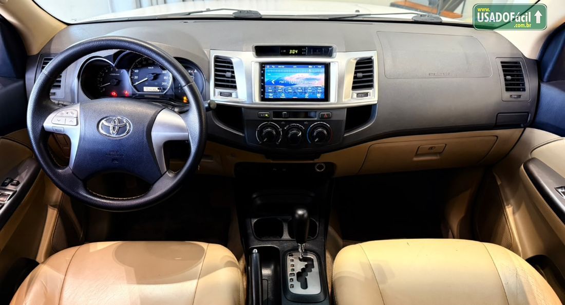 Toyota Hilux SW4 SR 4x2 2.7 Mecânico Flex 2015/2015 — foto 9 de 14