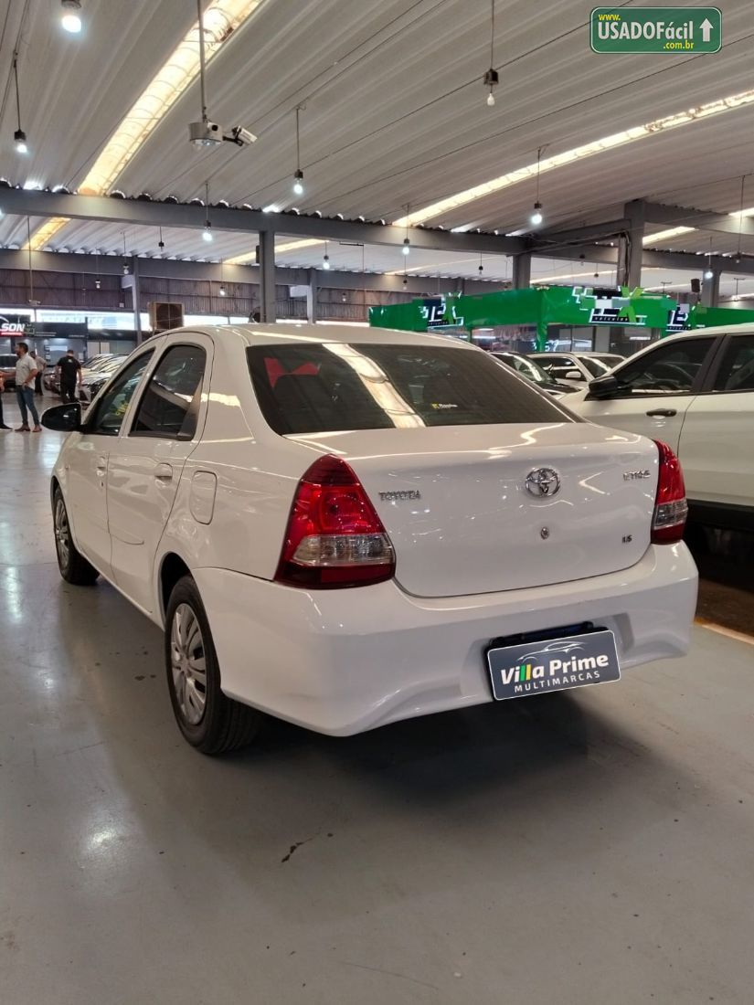 Toyota Etios Sedan X 1.5 Automático Flex 2018/2019 — foto 13 de 14