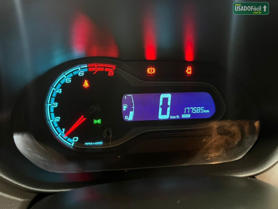 CHEVROLET/GM Prisma Sedan LT 1.4 FlexPower 2015/2015 — foto 9 de 16