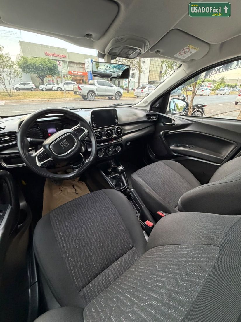 Fiat Cronos Drive 1.3 Mecânico Flex 2023/2024 — foto 10 de 10