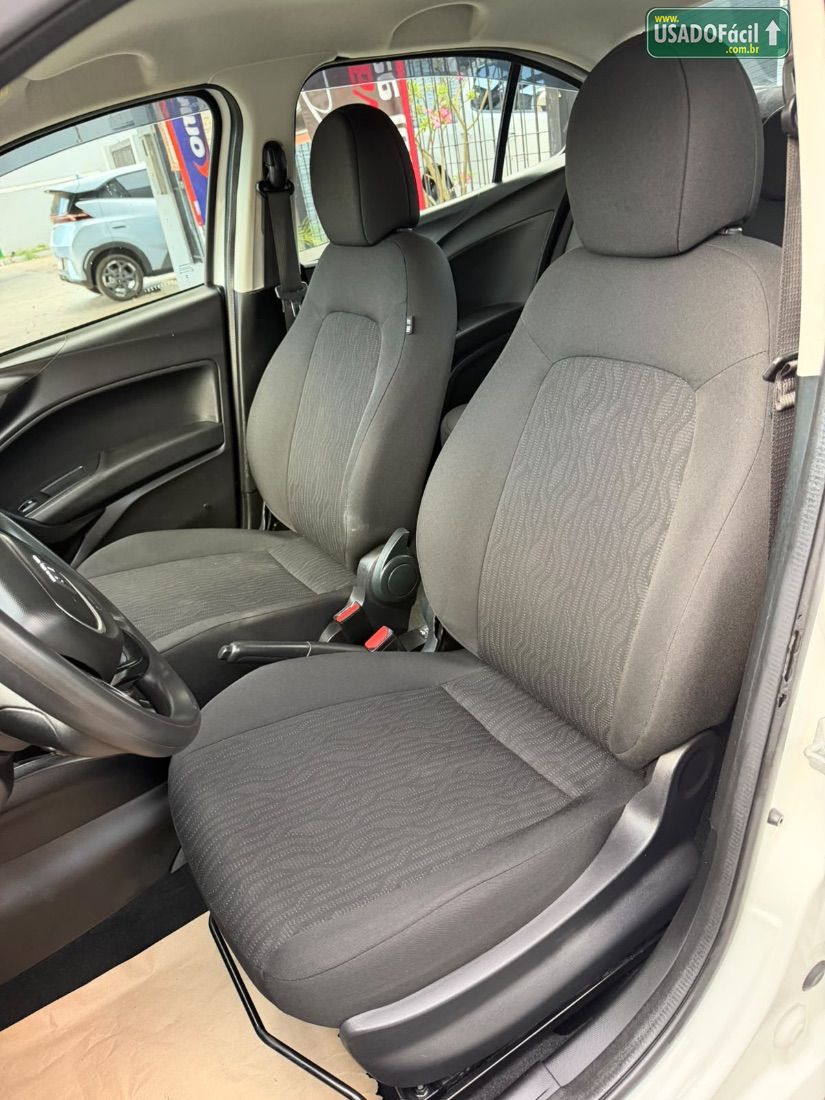 Fiat Cronos Drive 1.3 Mecânico Flex 2023/2024 — foto 4 de 10