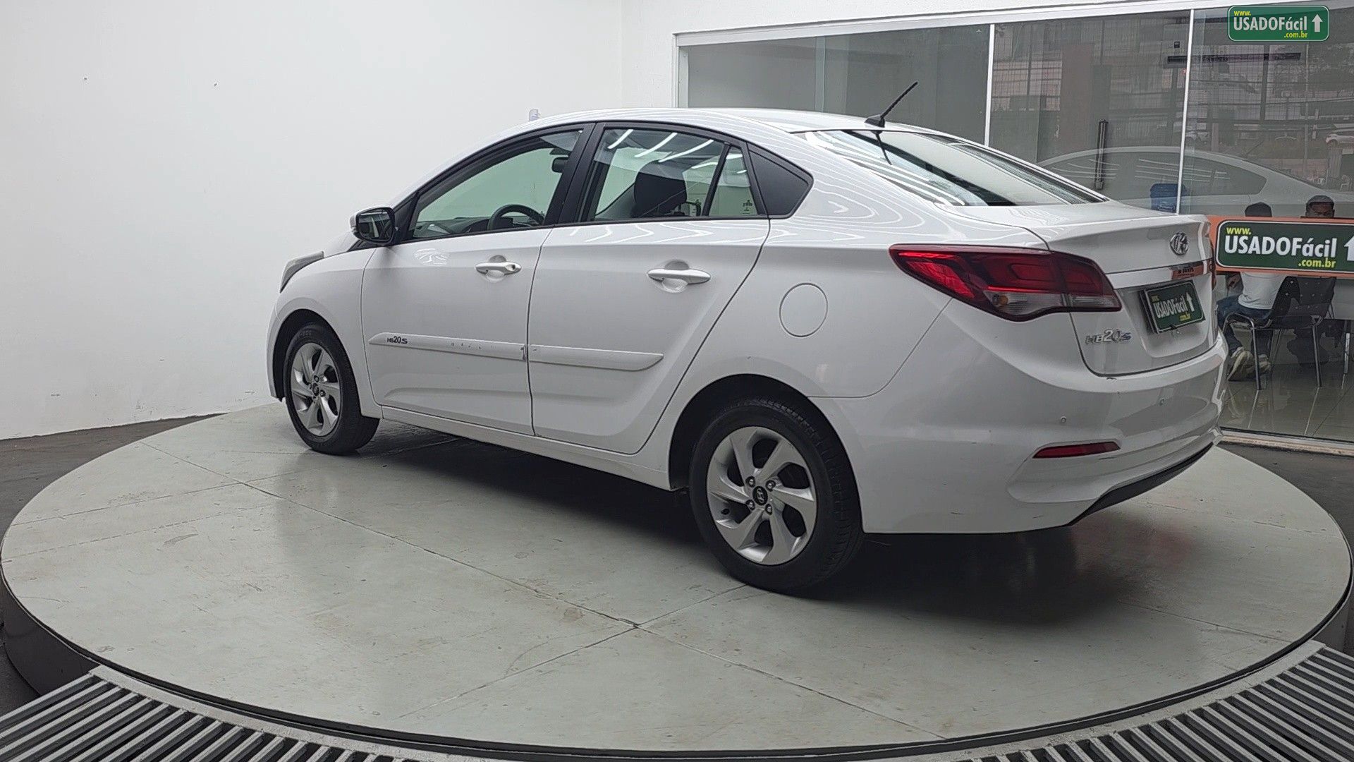 HYUNDAI HB20S Sedan Comfort Plus 1.6 Automático Flex 2016/2016 — foto 7 de 26