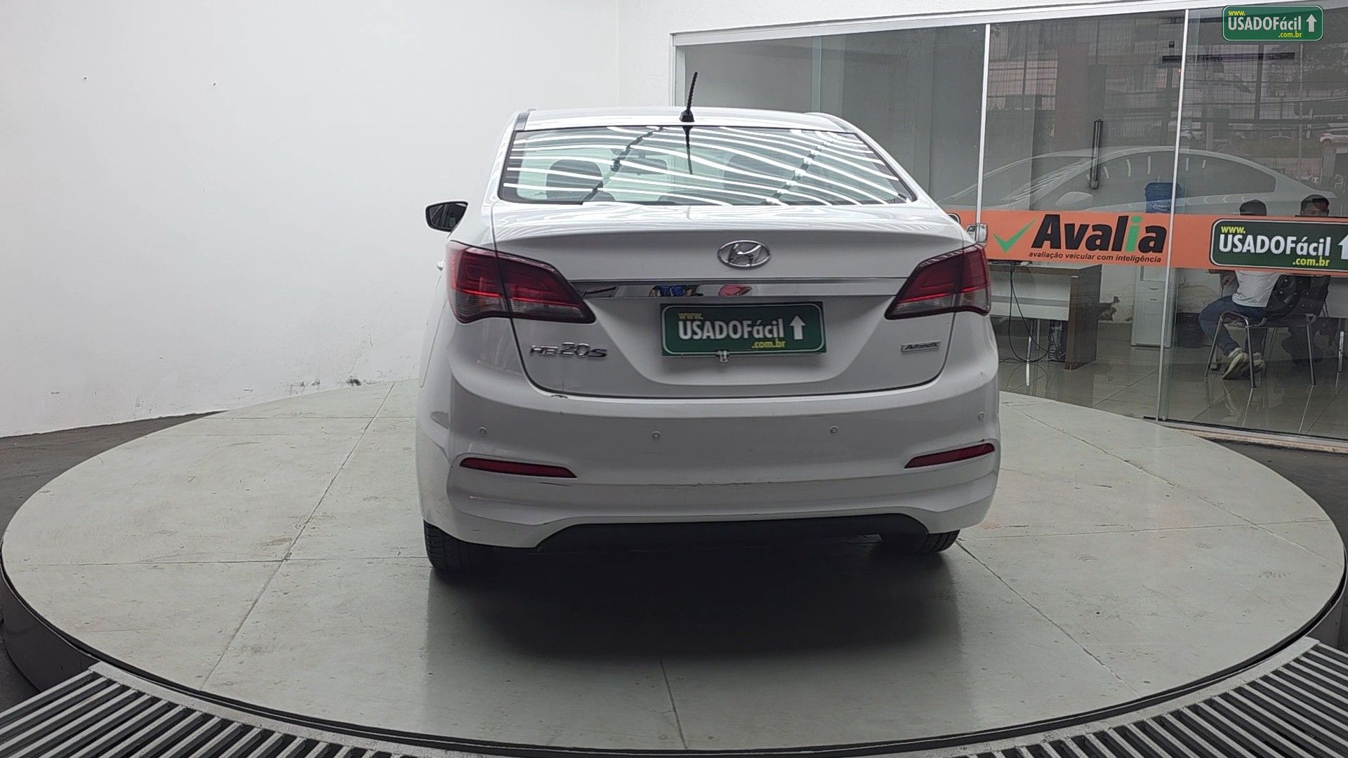 HYUNDAI HB20S Sedan Comfort Plus 1.6 Automático Flex 2016/2016 — foto 6 de 26