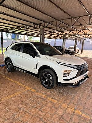 Eclipse Cross Hpe-s Black 1.5 Awc Automático 2025/2026 em Comodoro - MT