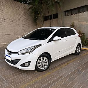 Hb20 Hatch Comfort Style 1.0 Flex 2014/2014 em Cuiabá - MT