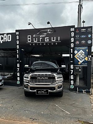 Ram 2500 Laramie Cd 6.7 Tdi 4x4 Diesel 2021/2021 em Juina - MT