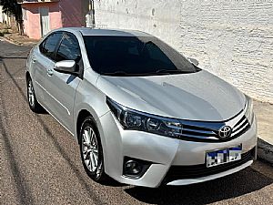 Corolla Gli 1.8 Automático Flex 2014/2015 em Cuiabá - MT