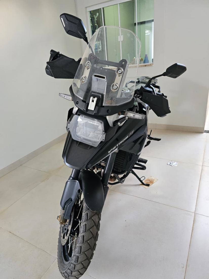 Suzuki DL 1050 XT V-STROM 2021/2022 — foto 2 de 6