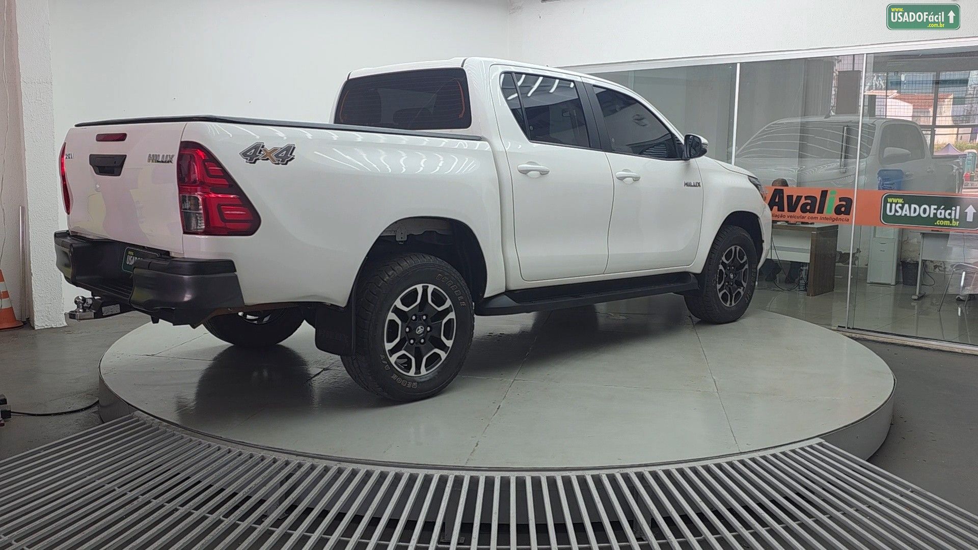 TOYOTA Hilux CD 2.8 4x4 Mecânico Diesel 2023/2023 — foto 5 de 25