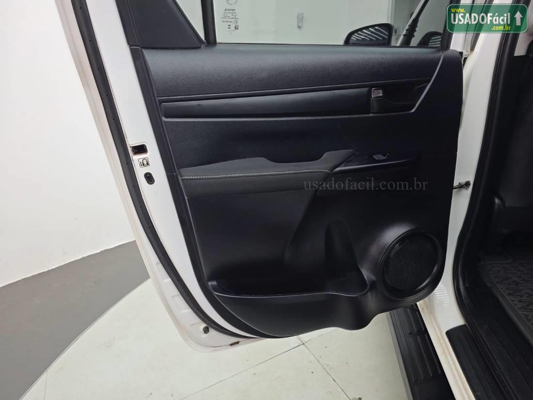 TOYOTA Hilux CD 2.8 4x4 Mecânico Diesel 2023/2023 — foto 17 de 25