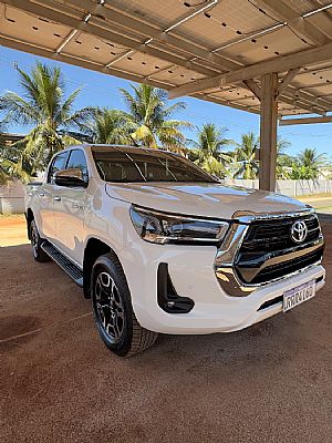 Hilux Srv Cd 2.8 4x4 Tdi Automático Diesel 2022/2022 em Tangará da Serra - MT