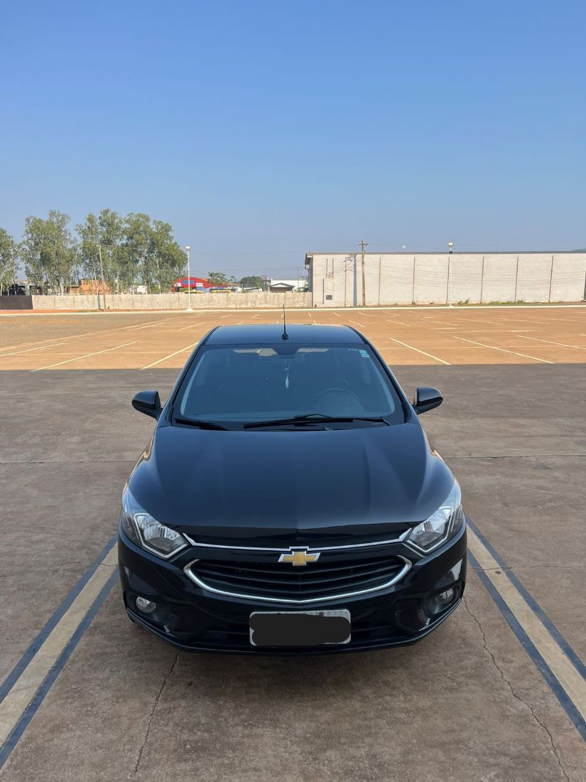CHEVROLET/GM Onix Hatch LTZ 1.4 Automático Flex 2017/2017 — foto 3 de 12
