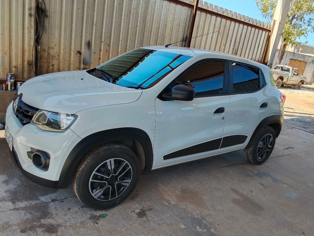 Yto Vendo carros usados mais informações 65999956050 1996/1997 — foto 10 de 11