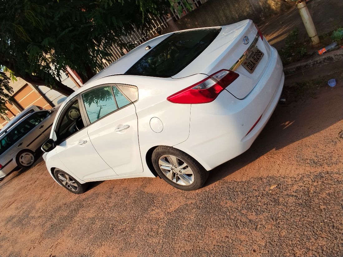 Yto Vendo carros usados mais informações 65999956050 1996/1997 — foto 2 de 11