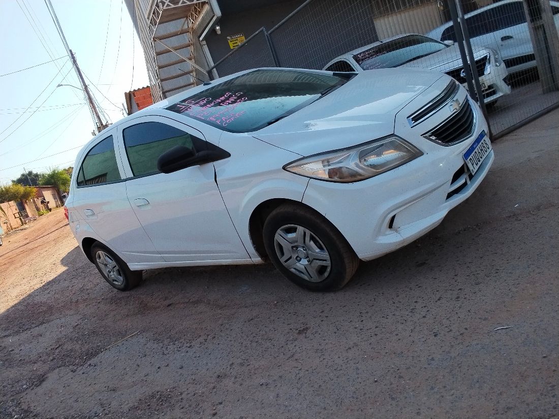 Yto Vendo carros usados mais informações 65999956050 1996/1997 — foto 5 de 11