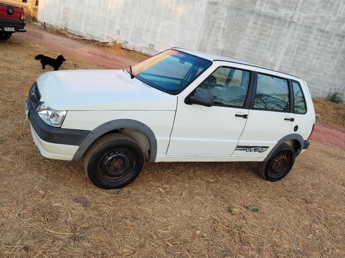 Yto Vendo carros usados mais informações 65999956050 1996/1997 — foto 6 de 11