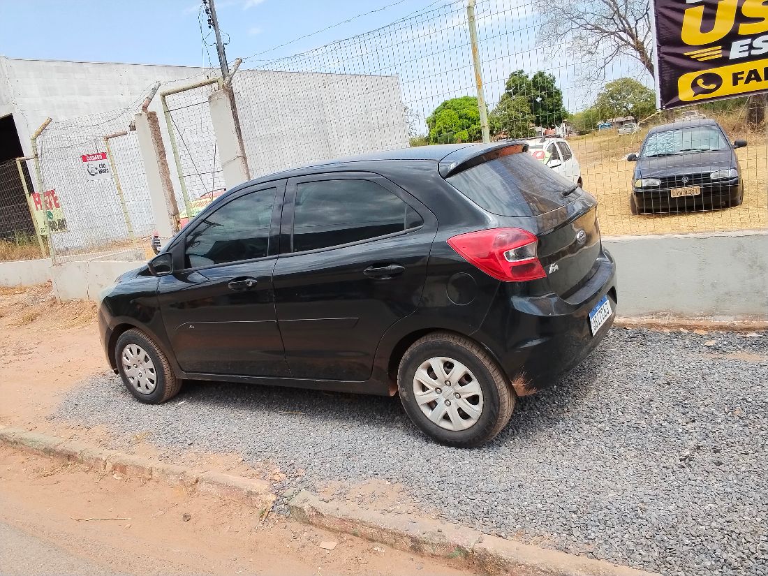 Yto Vendo carros usados mais informações 65999956050 1996/1997 — foto 9 de 11