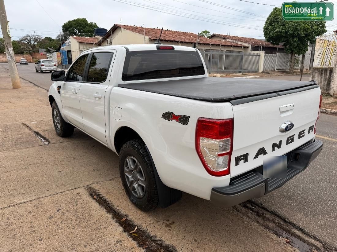 FORD Ranger XLS CD 2.2 4x4 Automático Diesel 2022/2023 — foto 5 de 13