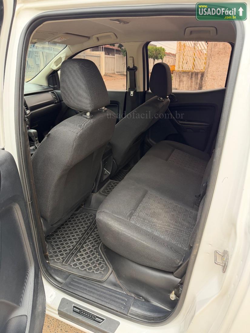 FORD Ranger XLS CD 2.2 4x4 Automático Diesel 2022/2023 — foto 9 de 13