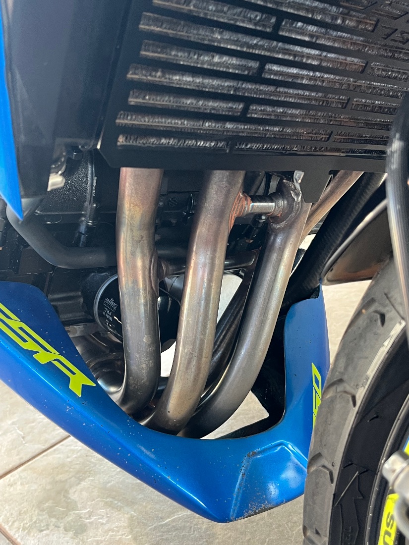 Suzuki GSR 750 2015/2016 — foto 4 de 6