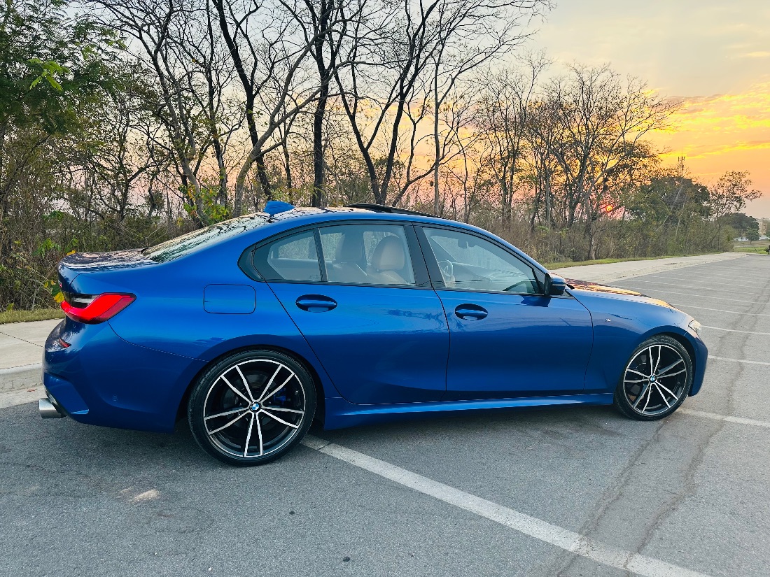BMW BMW 320i MSPOT 2021/2022 — foto 4 de 14